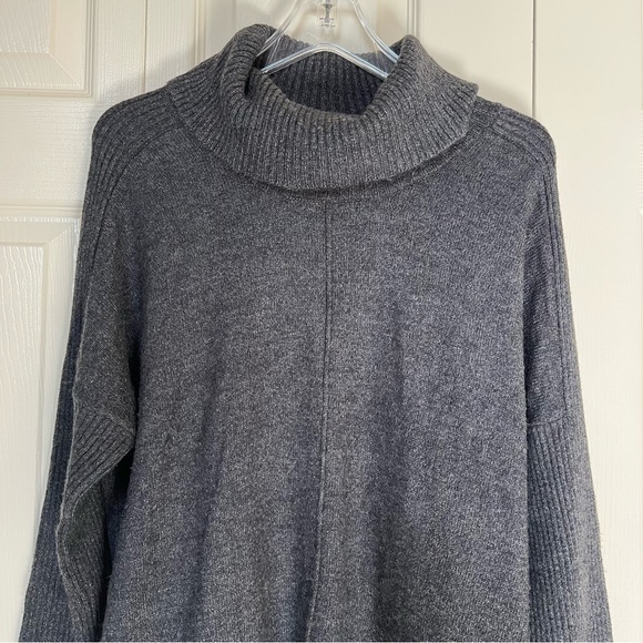 Cable & Gauge Charcoal Gray Cowl Neck Sweater - Picture 3 of 15